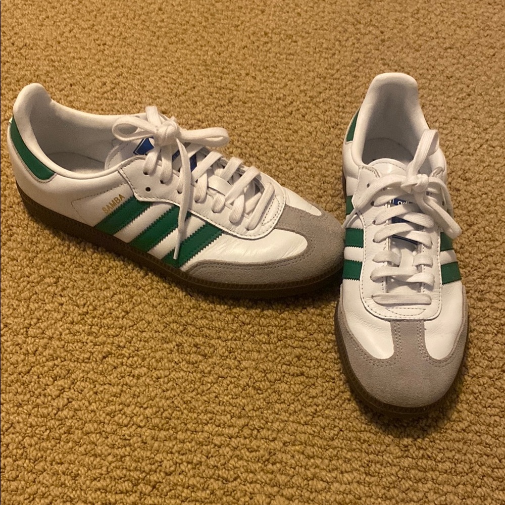 Adidas Samba Classic White and Green Size 8(men’s) 9.5 (women)
